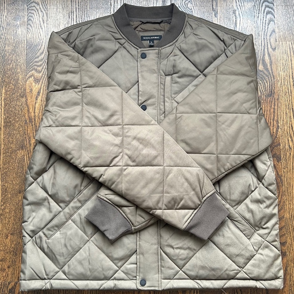 Banana Republic Mens Green Quilted Bomber Jacket XL NWT